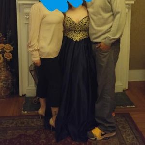 Sweet 16, dress only wore once for 2 hours .